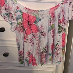 Off the shoulders shirt